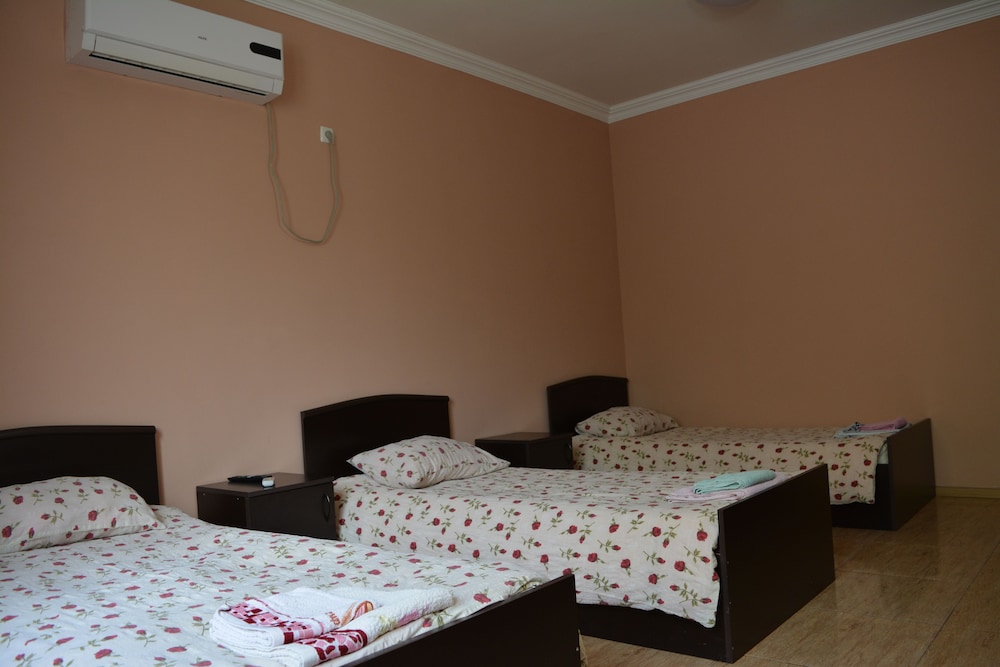 Standard Triple Room photo 1
