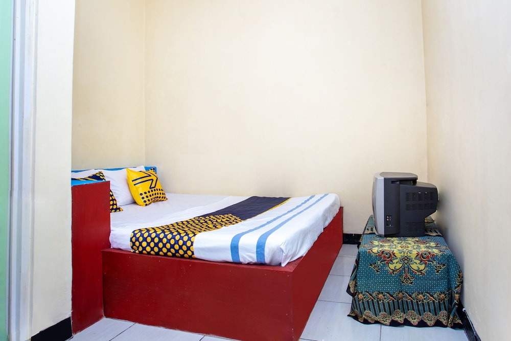 Double Room - Photo 8