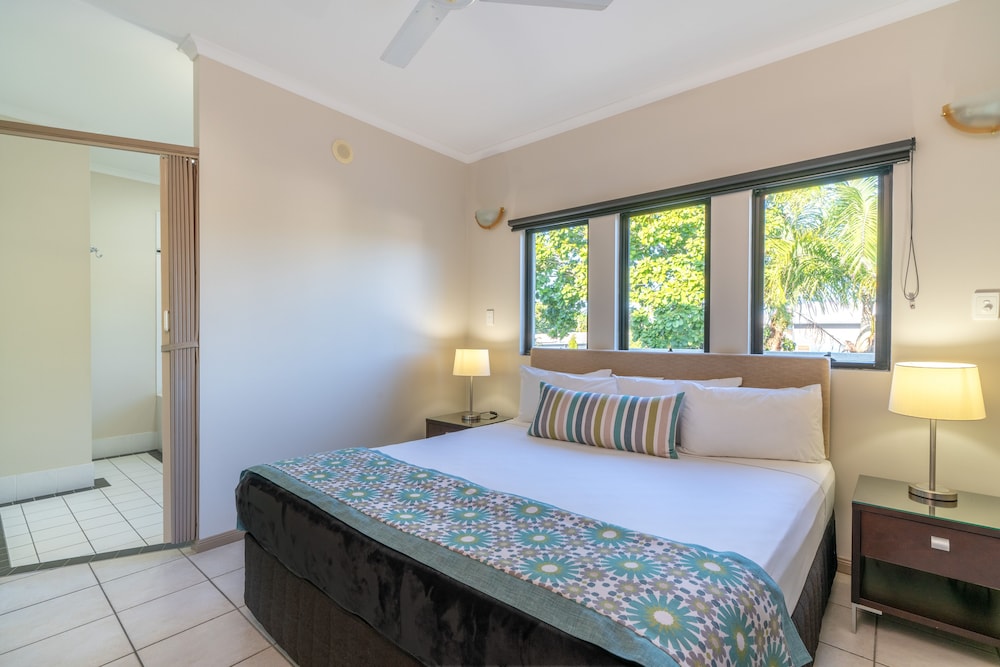 Superior Room, 1 Bedroom, Jetted Tub photo 2
