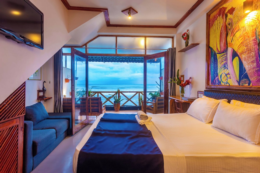 Deluxe Double Room, 1 King Bed, Ocean View photo 1