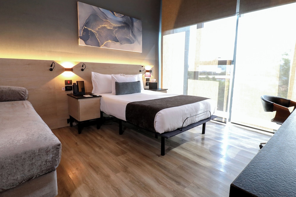 Handicap Room, City View photo 2