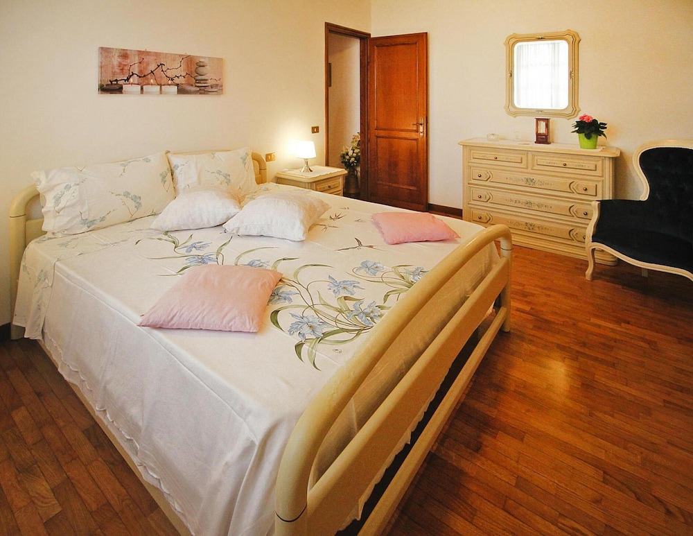 House photo 3