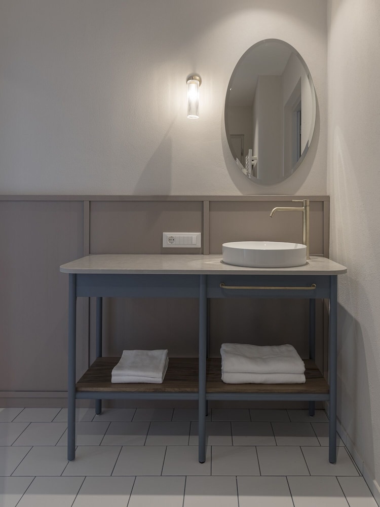 Elegant Suite photo 2
