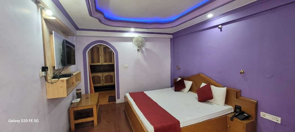 Deluxe Room - Photo 4