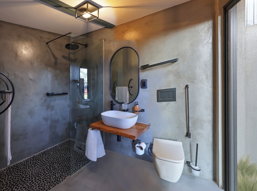 Deluxe Double or Twin Room, Garden View photo 3