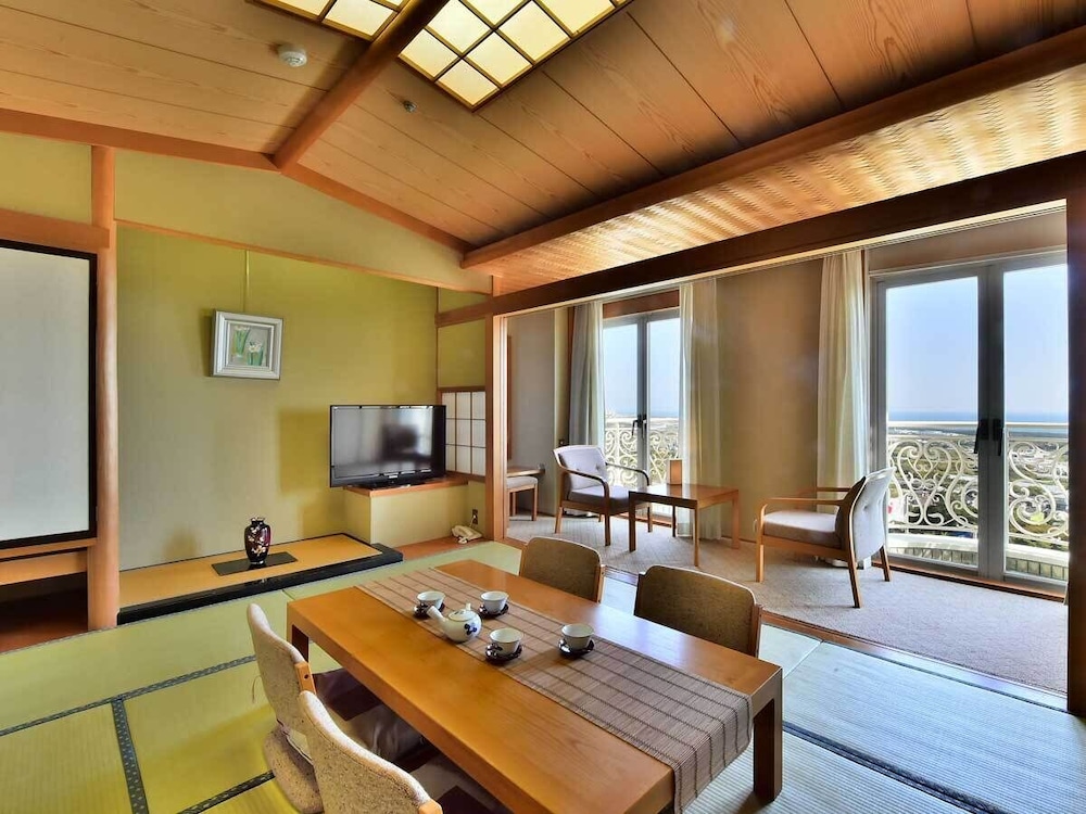 Japanese Room for 4 People