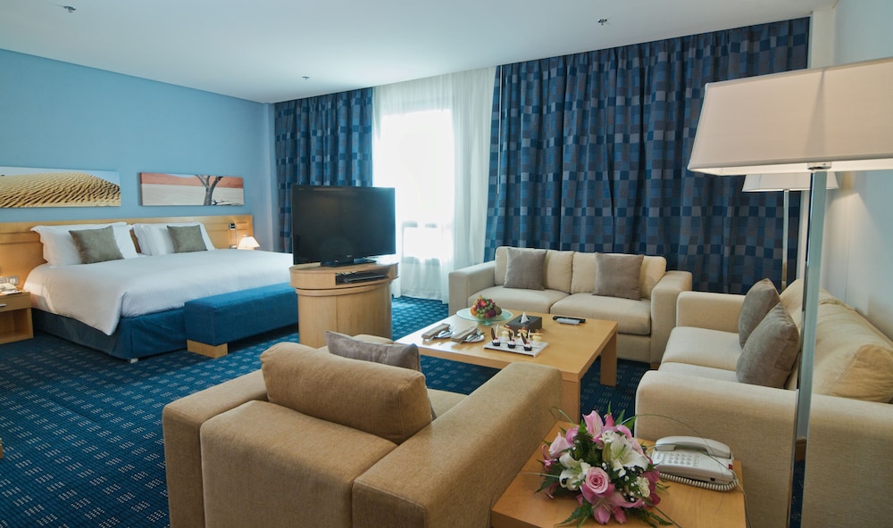 Junior Studio Suite - Photo 1