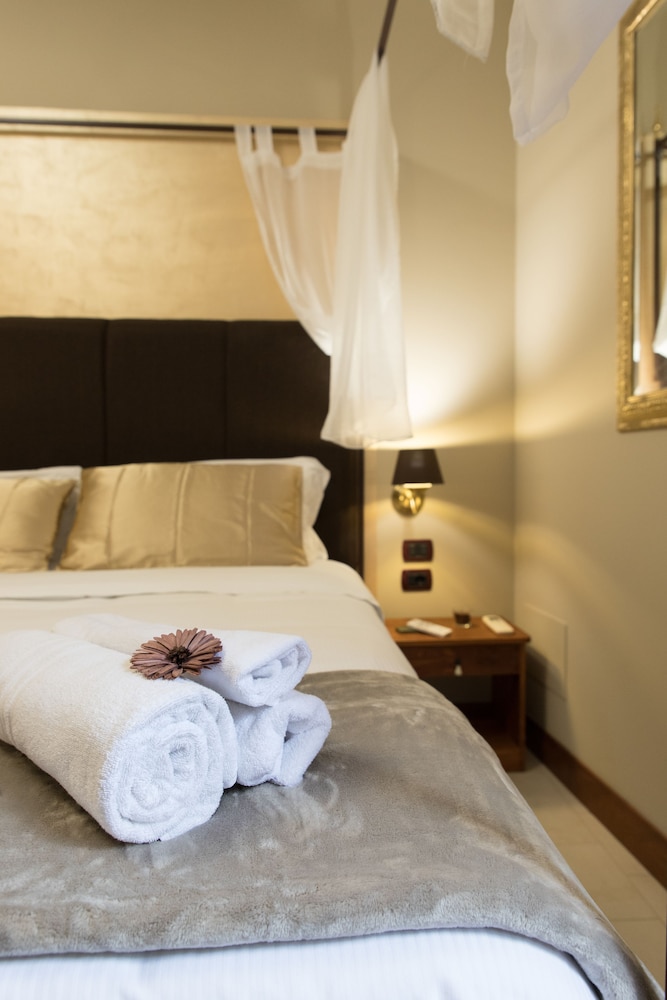 Superior Double Room (Gelsomino) photo 2