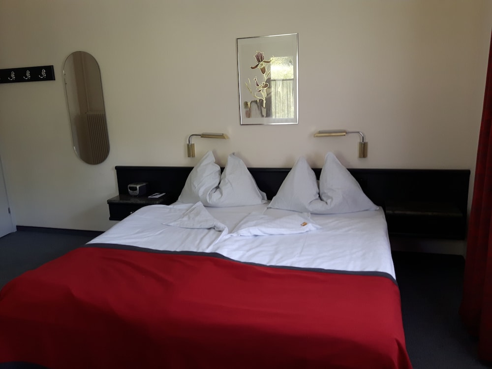 Standard Double Room photo 2