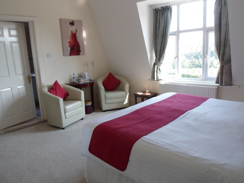 Deluxe Double or Twin Room (Room 2)
