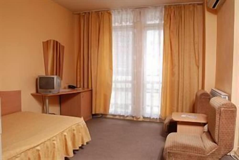 Single Room photo 2