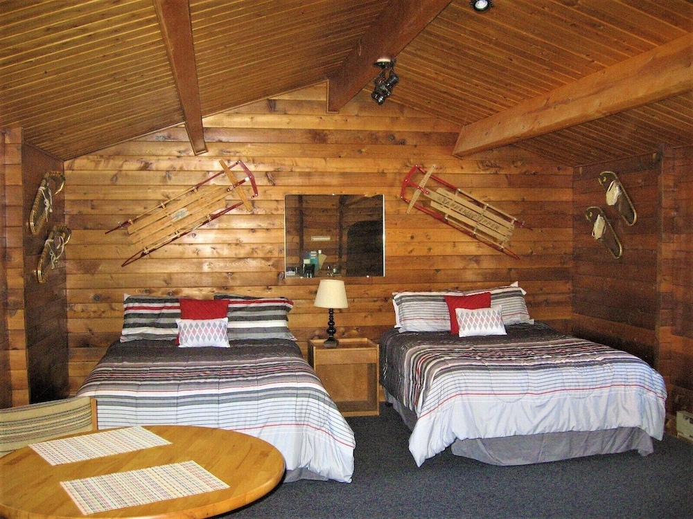 Standard Room, 2 Queen Beds