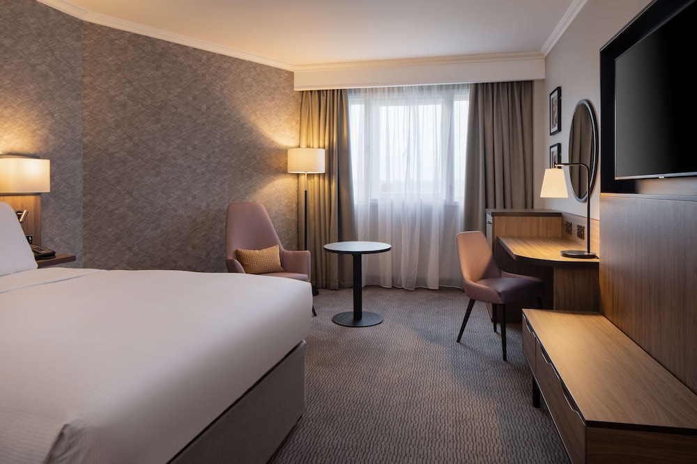 Deluxe Room, 1 Queen Bed, Non Smoking