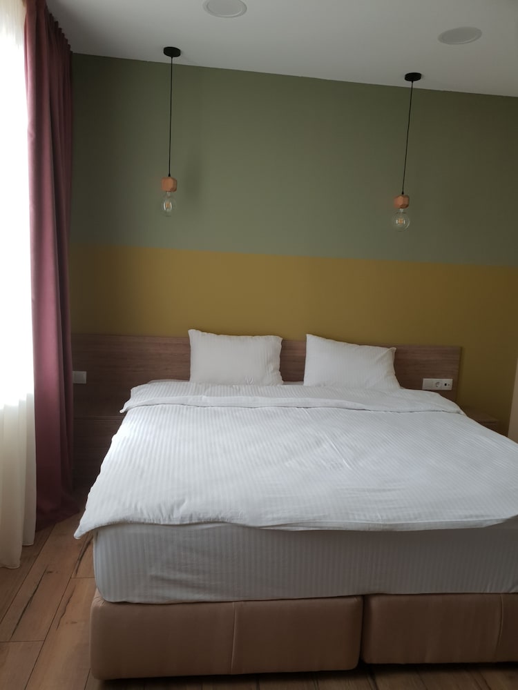 Standard Double or Twin Room - Photo 1