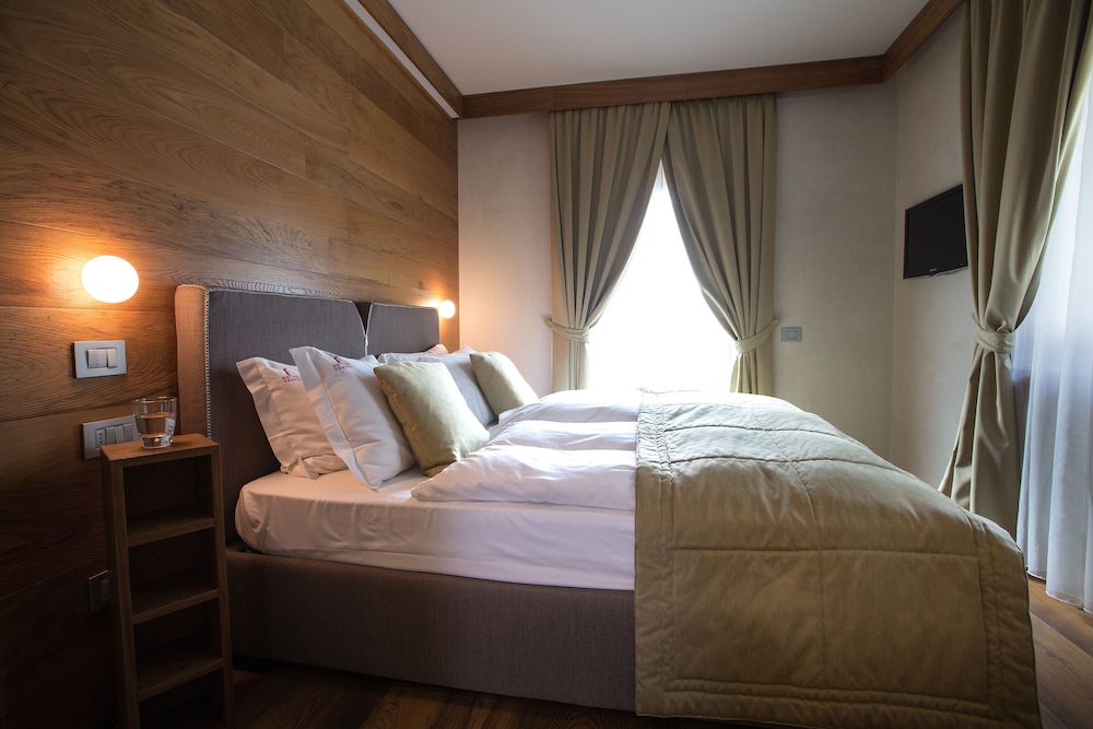 Junior Suite, Balcony photo 2
