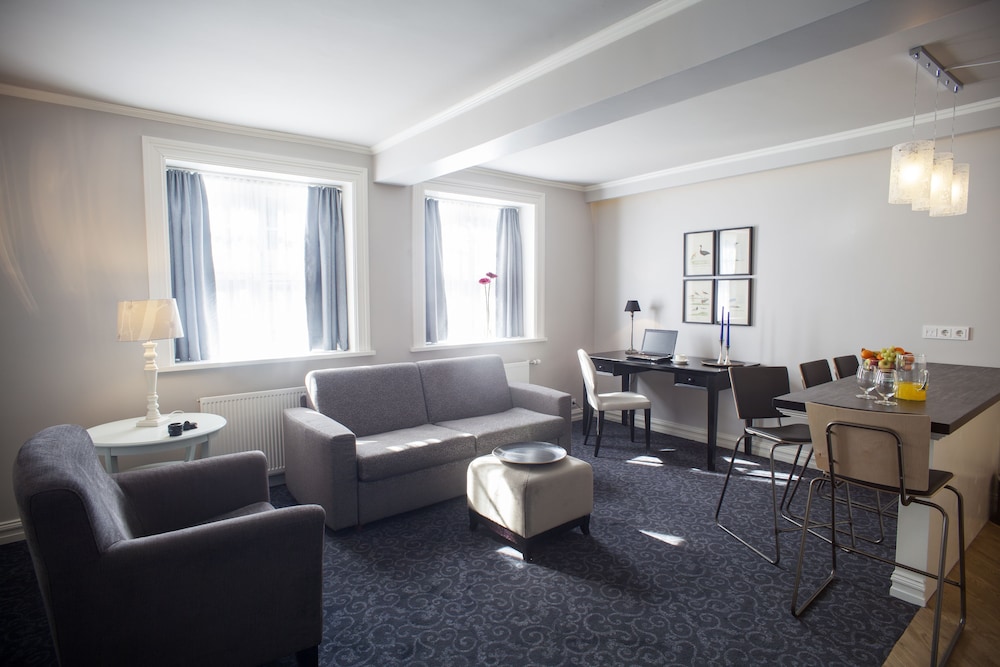 Apartment, 1 Bedroom - City View