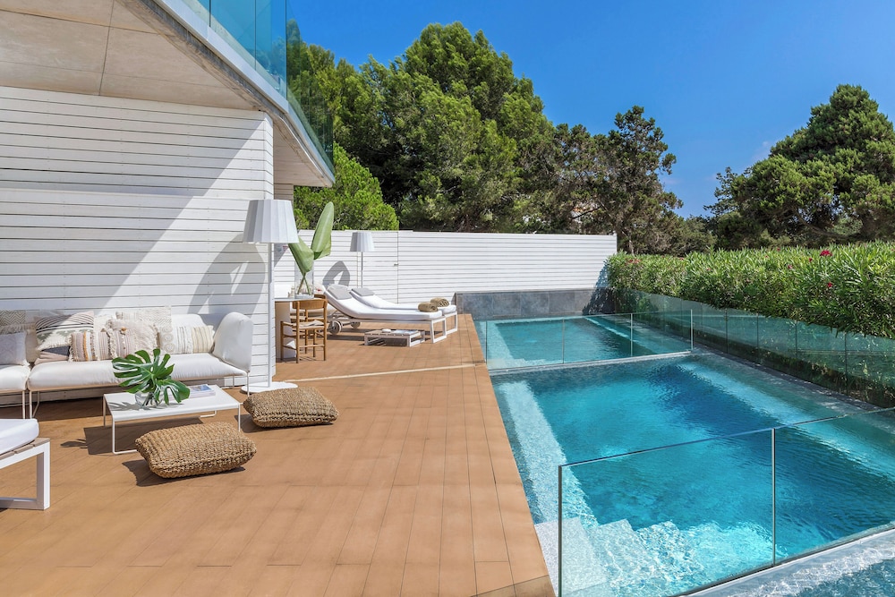 Exclusive ME+ Junior Suite with Private Pool and Sea View - Photo 5