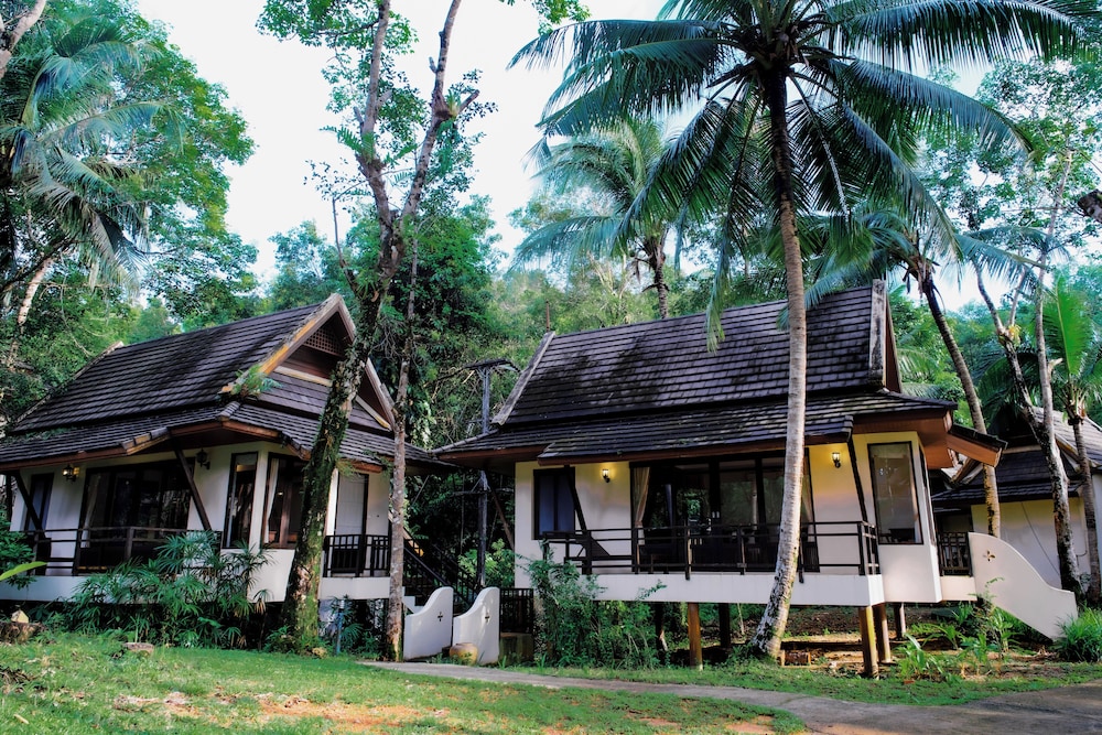 Private Villa King Room - Photo 5