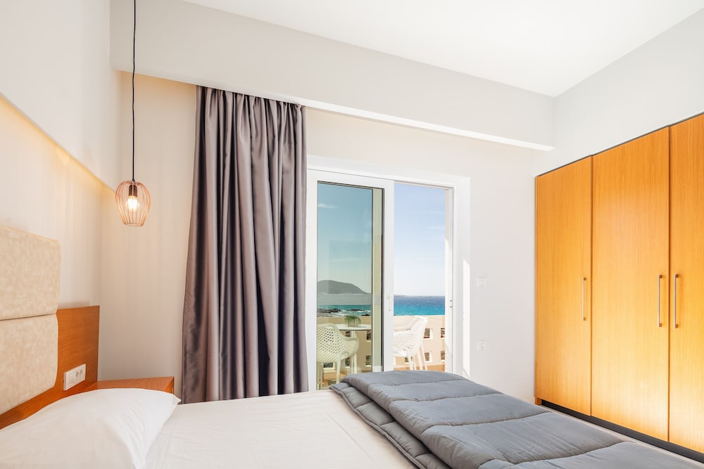 Apartment, 1 Bedroom, Sea View, Ground Floor photo 1
