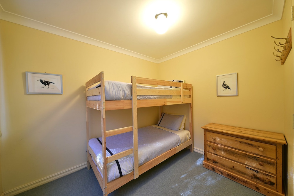 Premium Chalet, 3 Bedrooms, Mountain View, Slope side photo 3