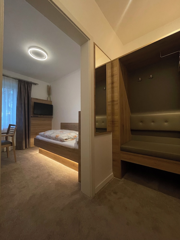 Classic Single Room photo 1