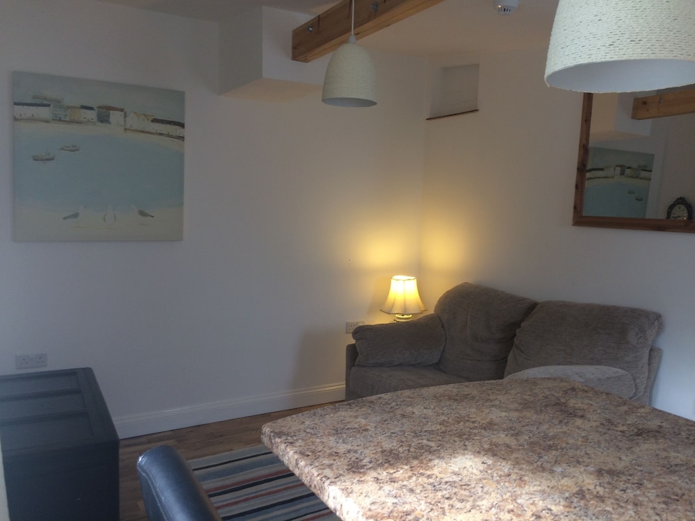 Apartment, 1 Bedroom photo 2