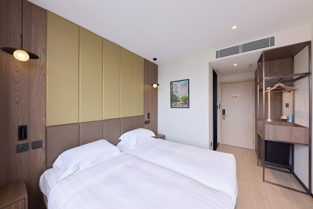 Rosedale Room photo 2