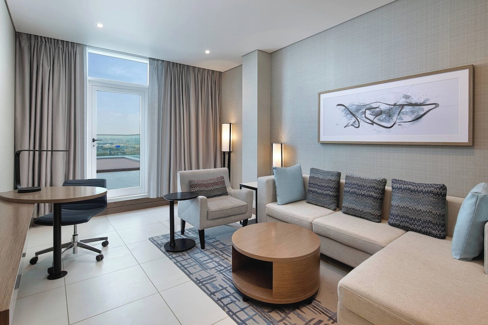 Premium Suite, 1 Bedroom, City View thumbnail 5