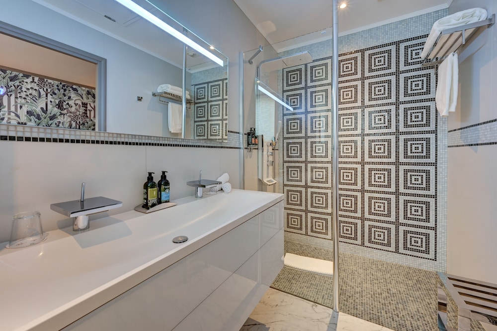 Family Suite (Family Room)