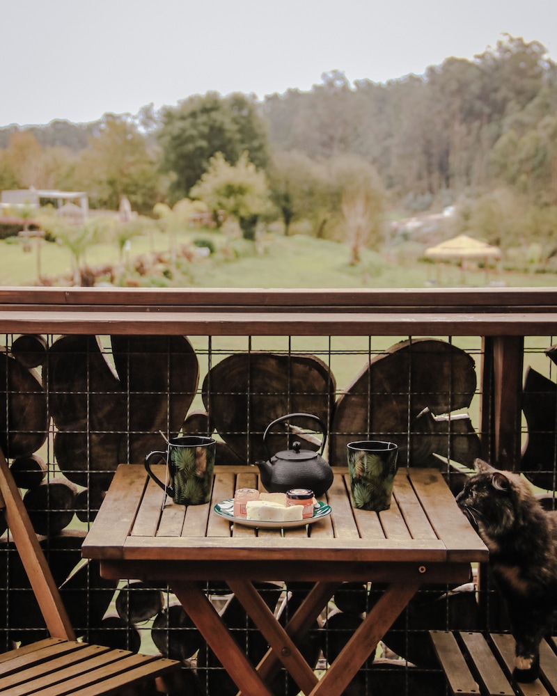 Romantic Bungalow, Kitchen, Garden View photo 2