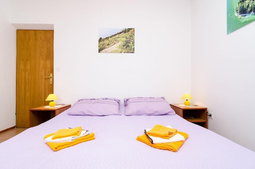 Double Room (Double Room with Balcony) photo 3