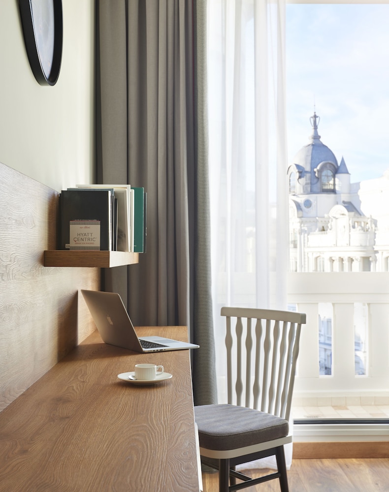 Room, 1 King Bed, Terrace (Grand Via View)