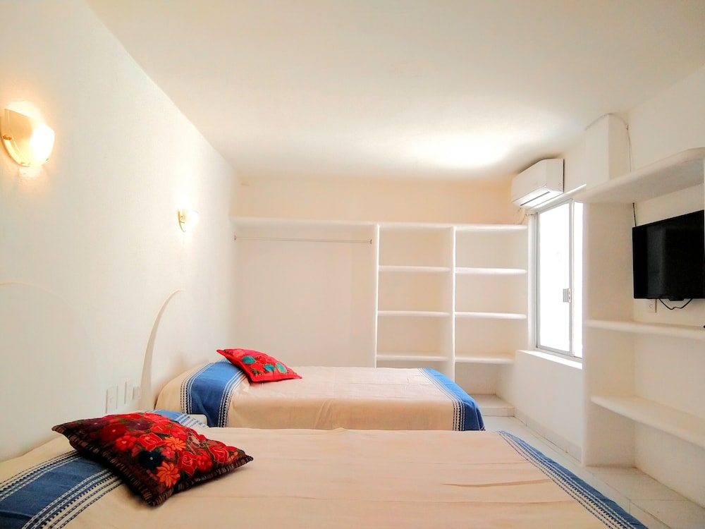 Basic Apartment, 2 Bedrooms, Terrace photo 2