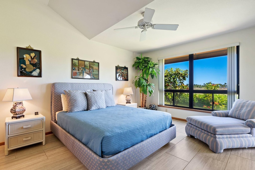 Condo, Multiple Beds, Hot Tub, Golf View photo 2