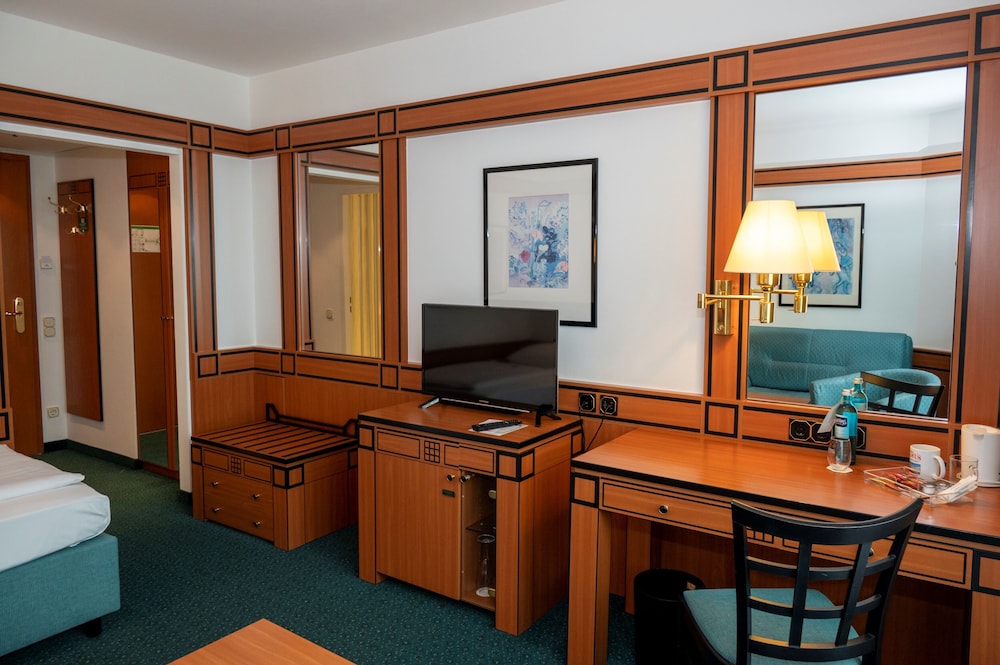Single Room photo 3