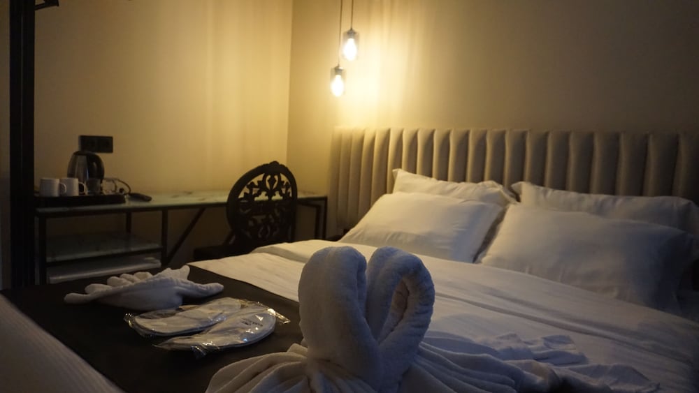 Deluxe Double Room - Photo 1