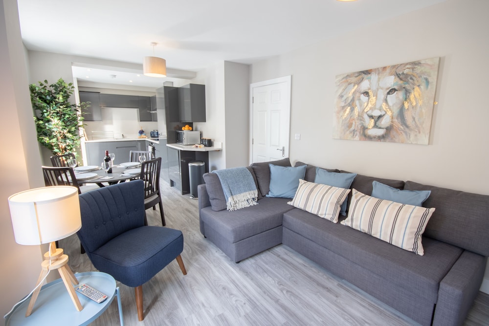 Apartment photo 1