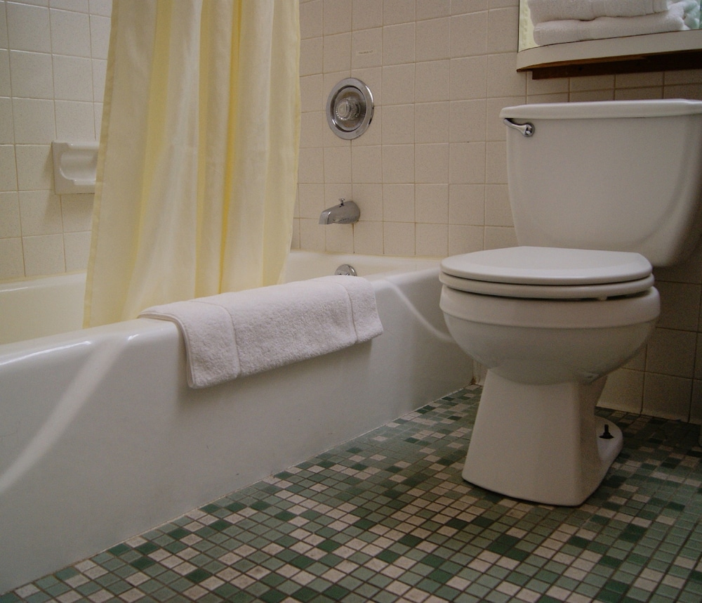 Luxury Room, 2 Queen Beds, Accessible photo 2