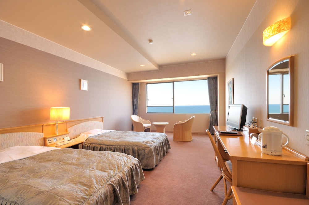 Basic Twin Room photo 1