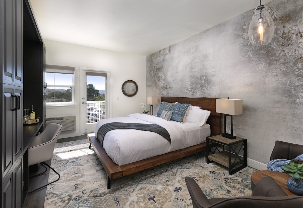 Deluxe Single Room, 1 King Bed