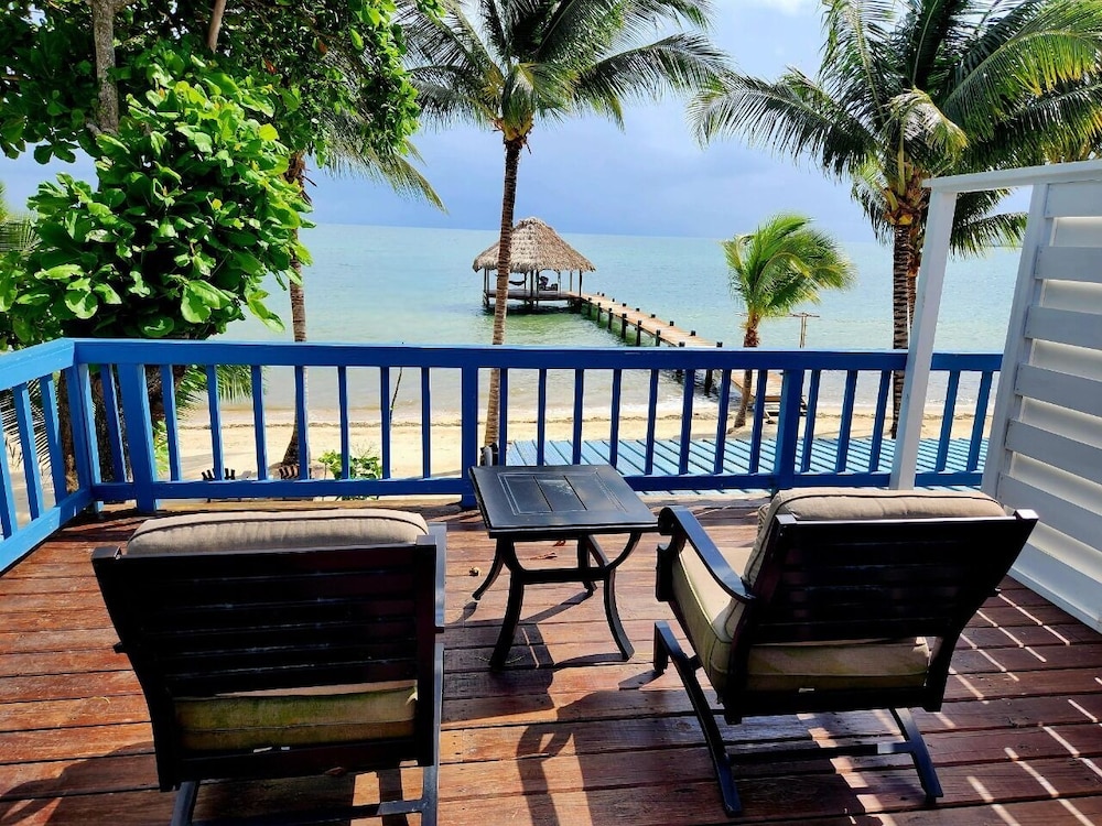 Standard Room, Multiple Beds, Balcony, Beach View
