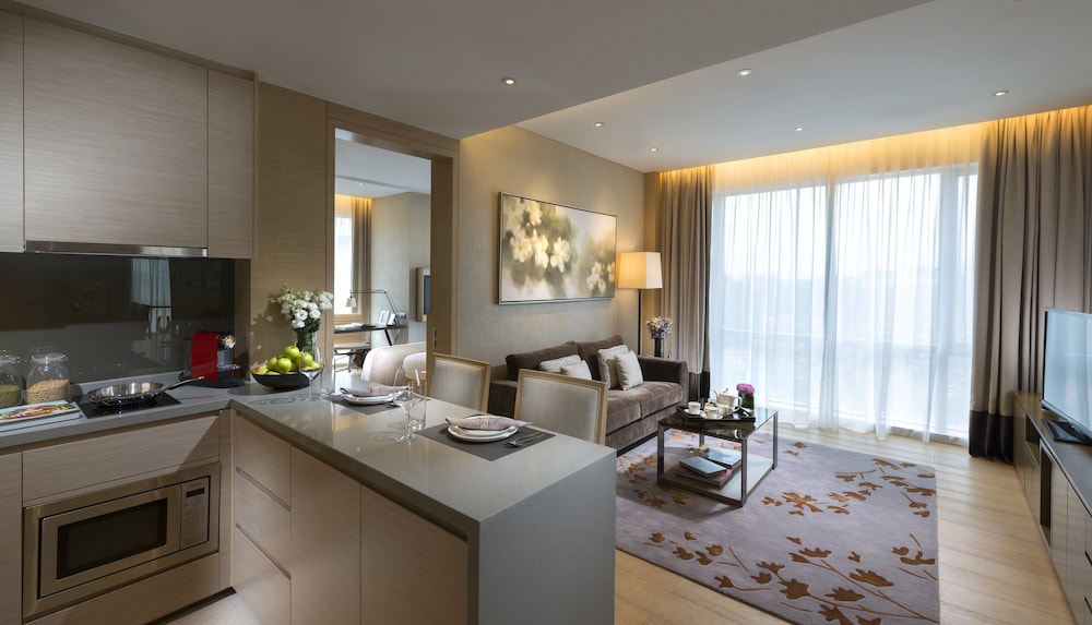 One-Bedroom Deluxe Suite