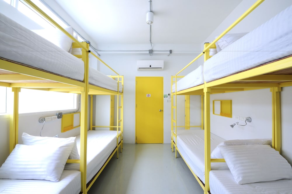 8-bed mixed dorm photo 1