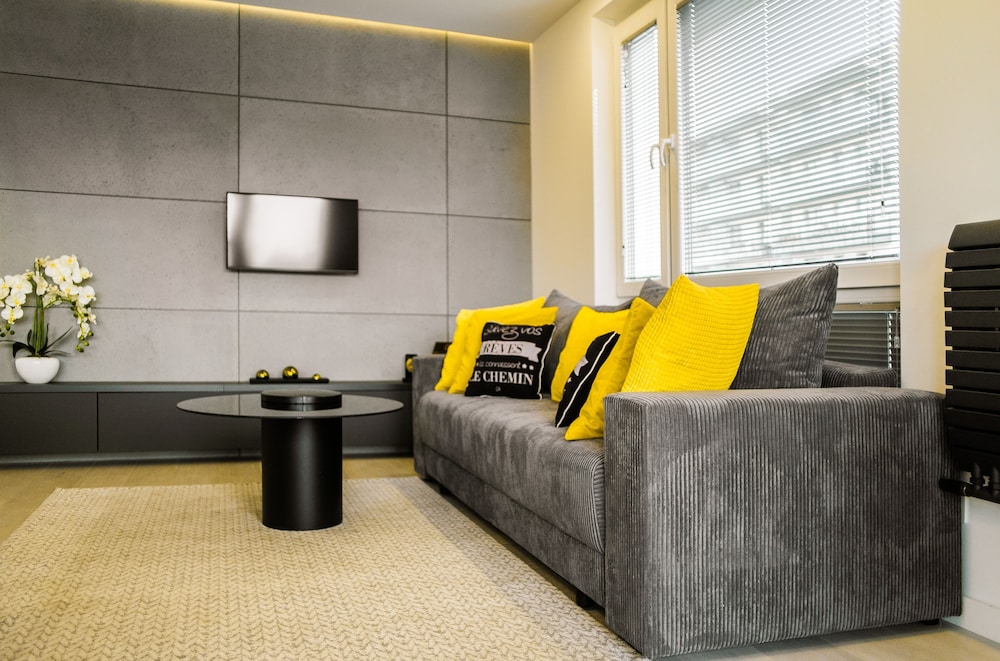 Apartment (Channel) photo 3