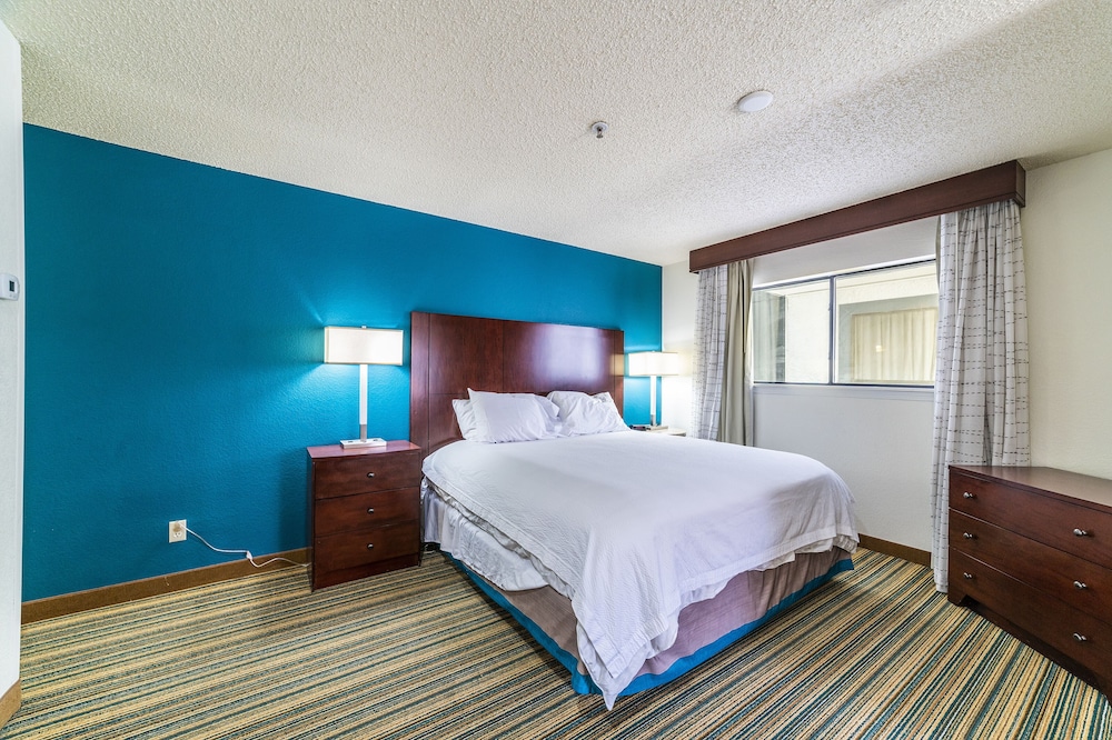 Superior Studio Suite photo 2