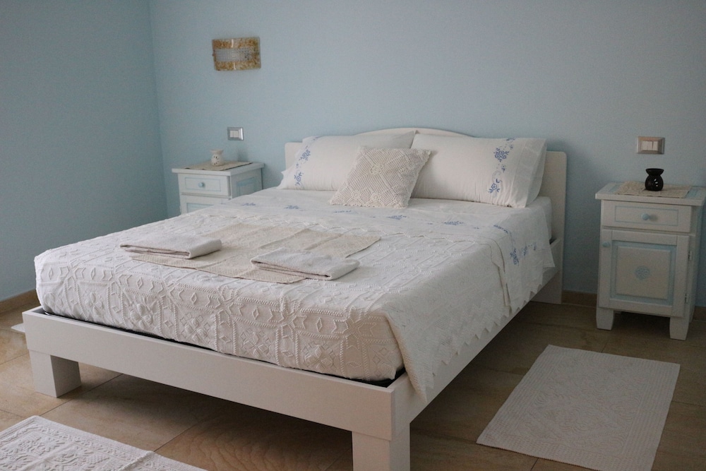 Standard Room photo 2