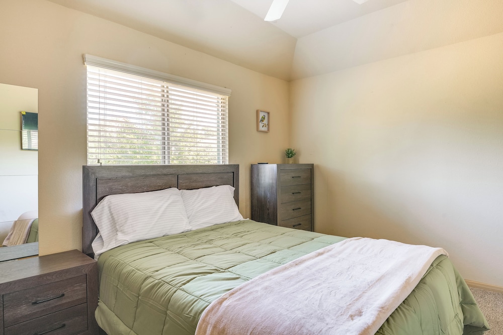 House (4 Bedrooms) photo 1