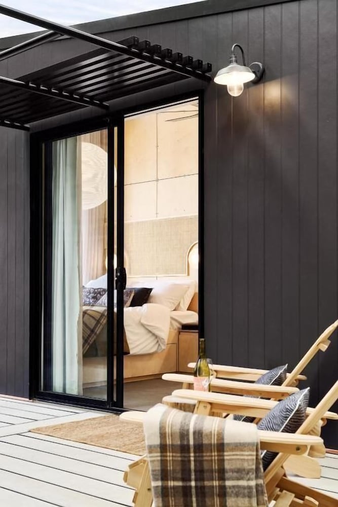 Comfort Cabin, 1 King Bed, Accessible