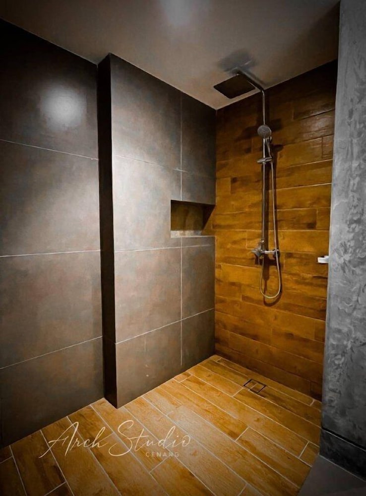 Studio Apartment - Photo 14