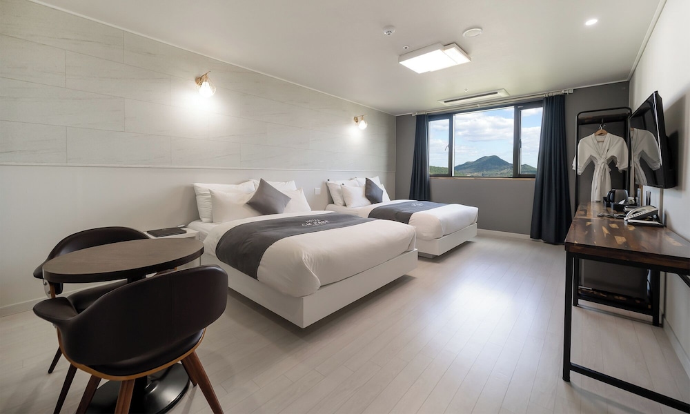 [Exclusive Special Offer] Deluxe Twin Room - Photo 15